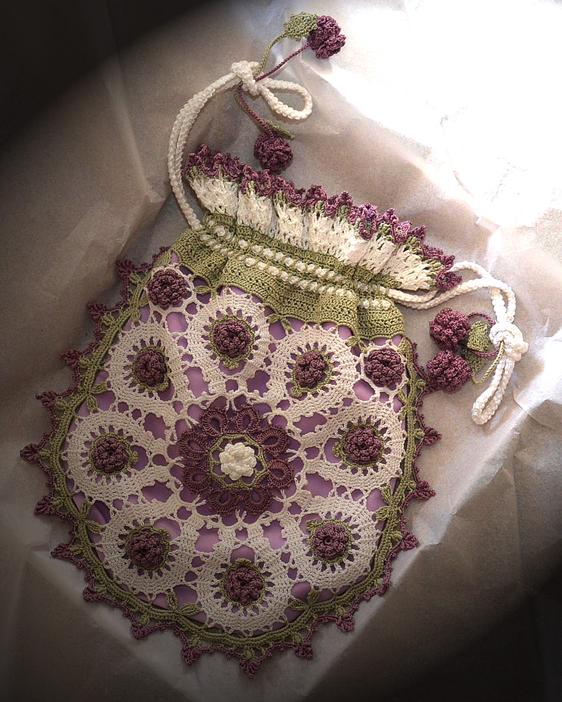 Briar rose purse